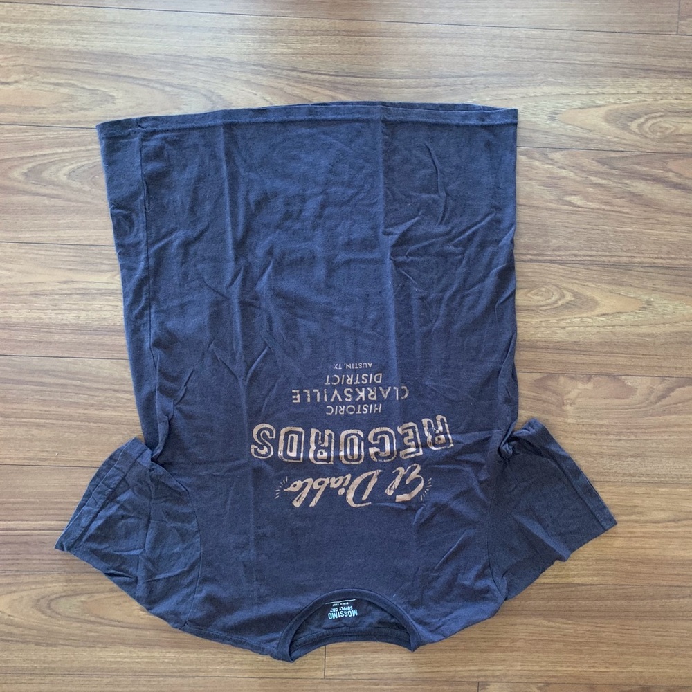 Men’s t shirt